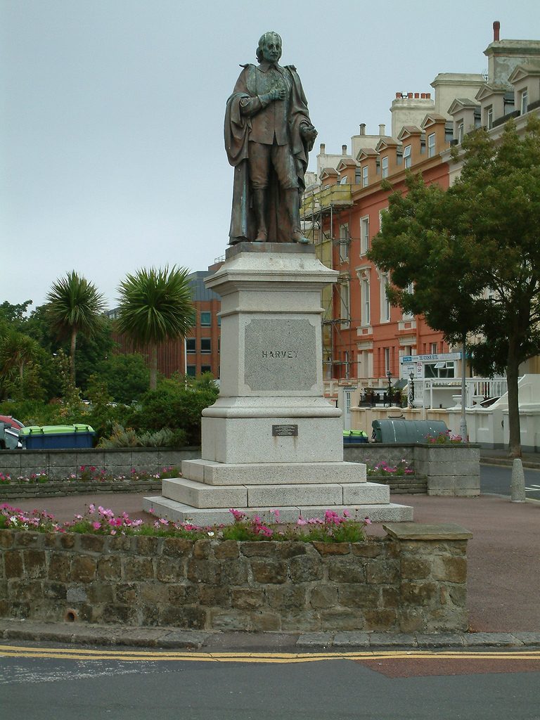 William Harvey statue, Folkestone, England.jpg